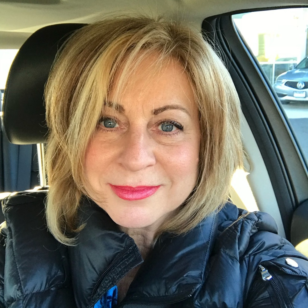 Meet your Posher, Lyn